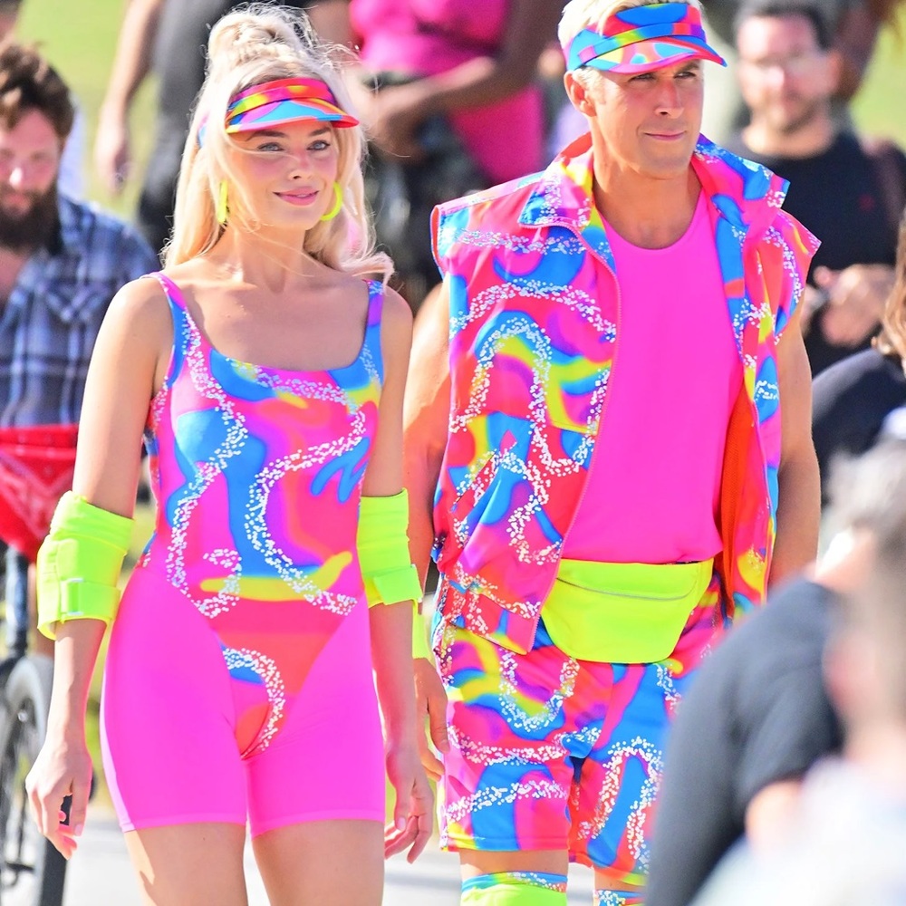 COPY - Margo Robbie & Ryan Gosling Barbie and Ken costume